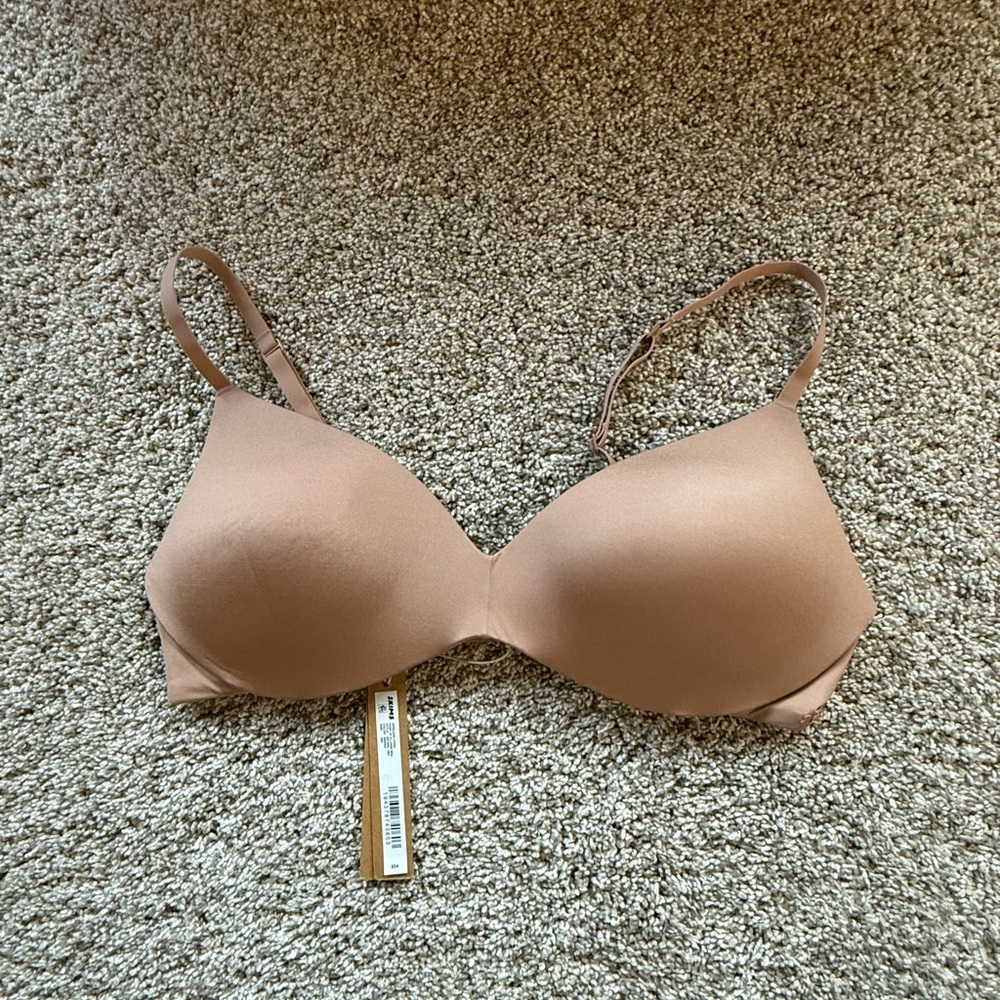 SKIMS Smooth Nude Bra